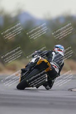 media/Sep-21-2025-Race Pace (Sun) [[98bf33ef95]]/Verified/2-Turn 2 Backside (835am)/